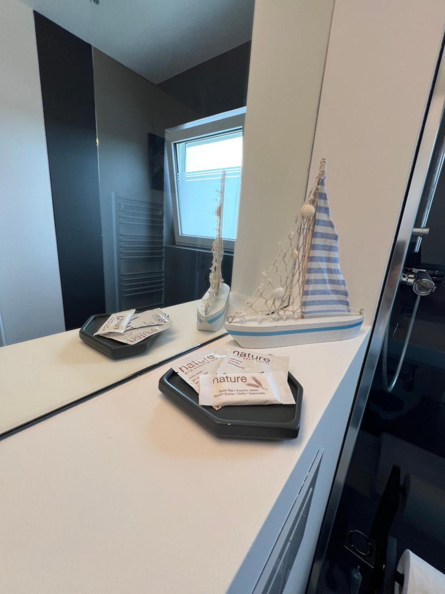 Ferienwohnung Ueber Den Daechern Von Bregenz Exterior photo